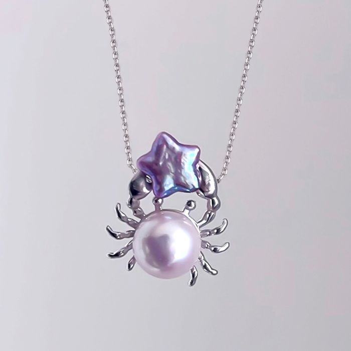 Crab Star Freshwater Pearl Pendant Necklace