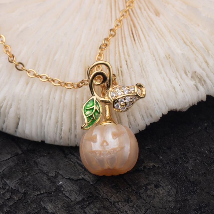 Carved Pumpkin Pearl Pendant Necklace