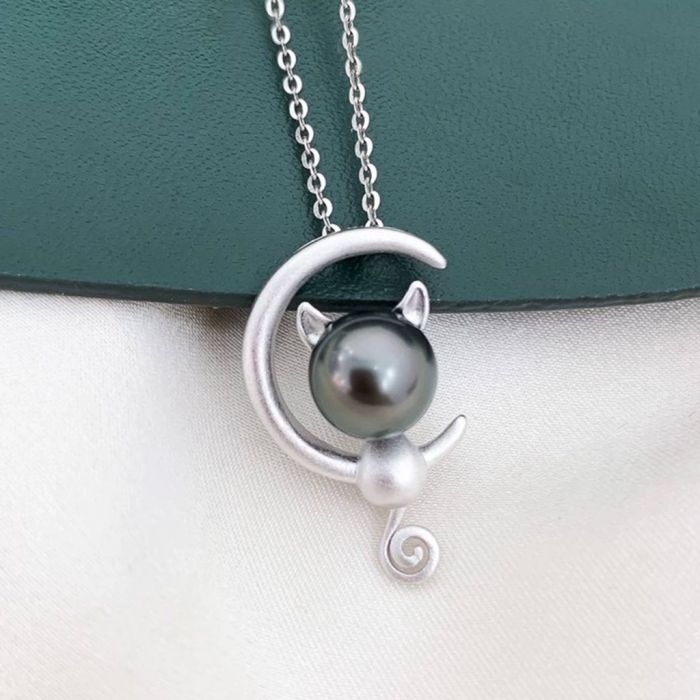 Moon Cat Pendant Necklace