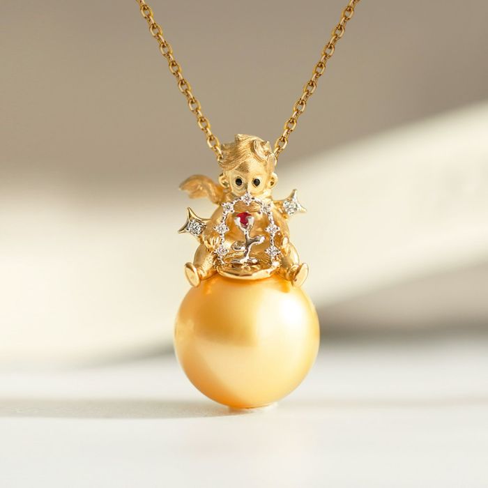 Prince Pendant Necklace