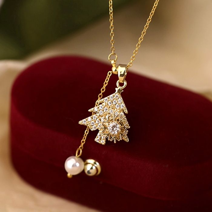 Christmas Tree Pendant Necklace