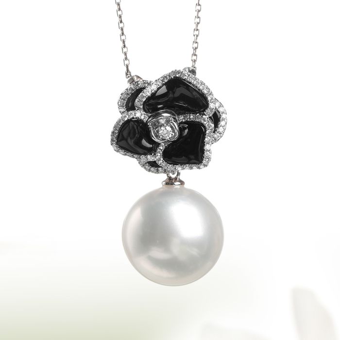 Camellia Pendant Necklace