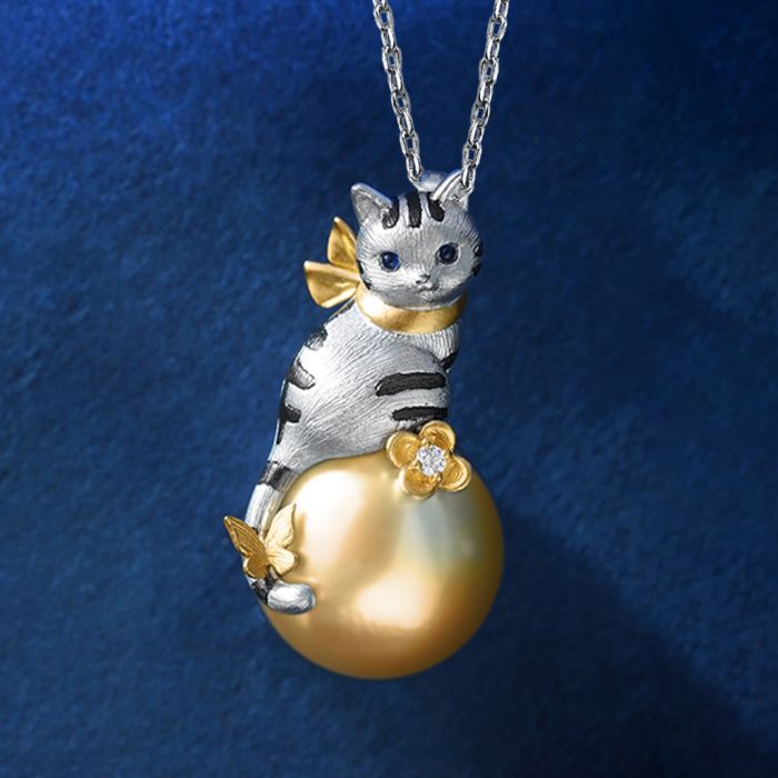 Cat Pendant Necklace